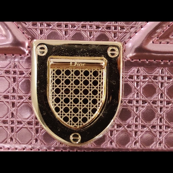 ***ORIGINAL****Dior Wallet On Chain - Picture 5 of 6